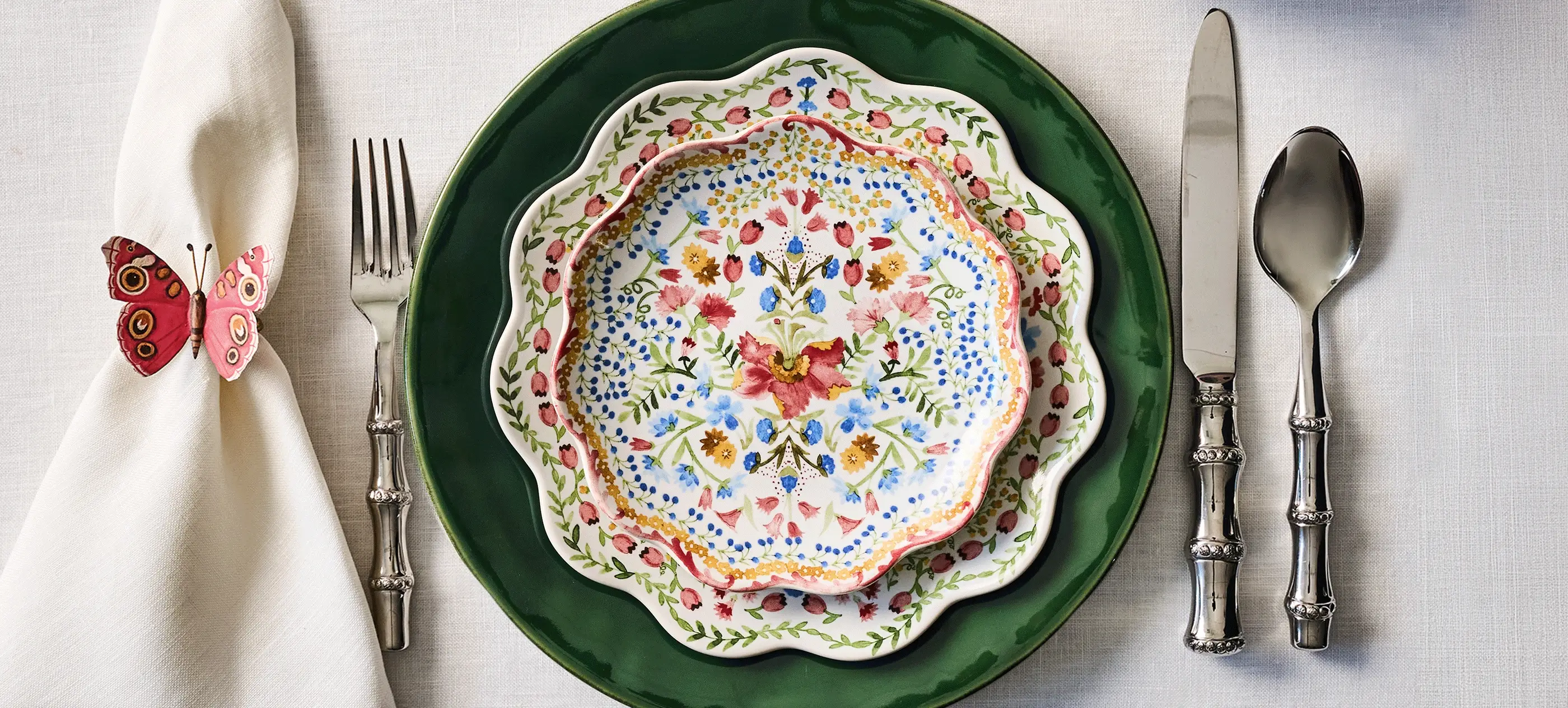 Artisanal Tableware for Living Well